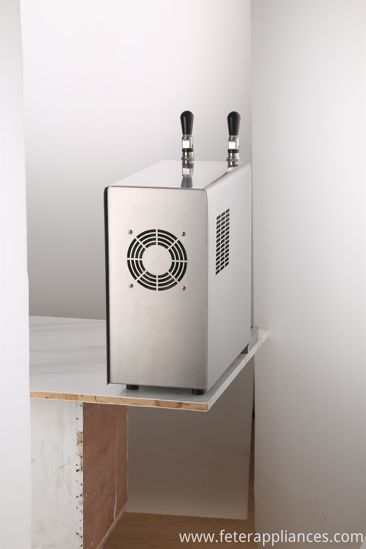 1 tap or 2 tap stainless steel body cooler draft beer chiller dispenser